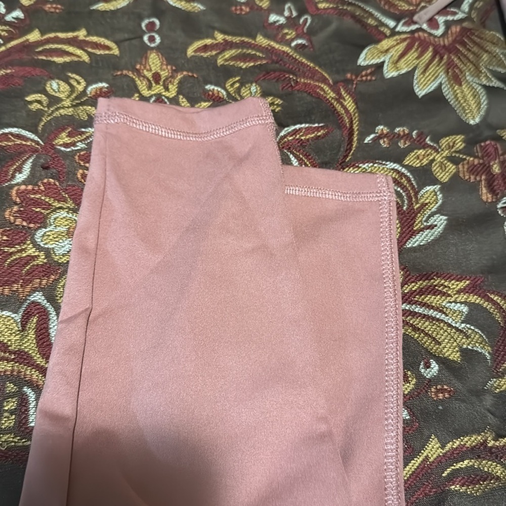 Danskin Ladies' Lightweight 7/8 Legging Pink Large New - Picture 9 of 9